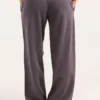 Elite Crest Sweatpants