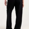 Elite Crest Sweatpants
