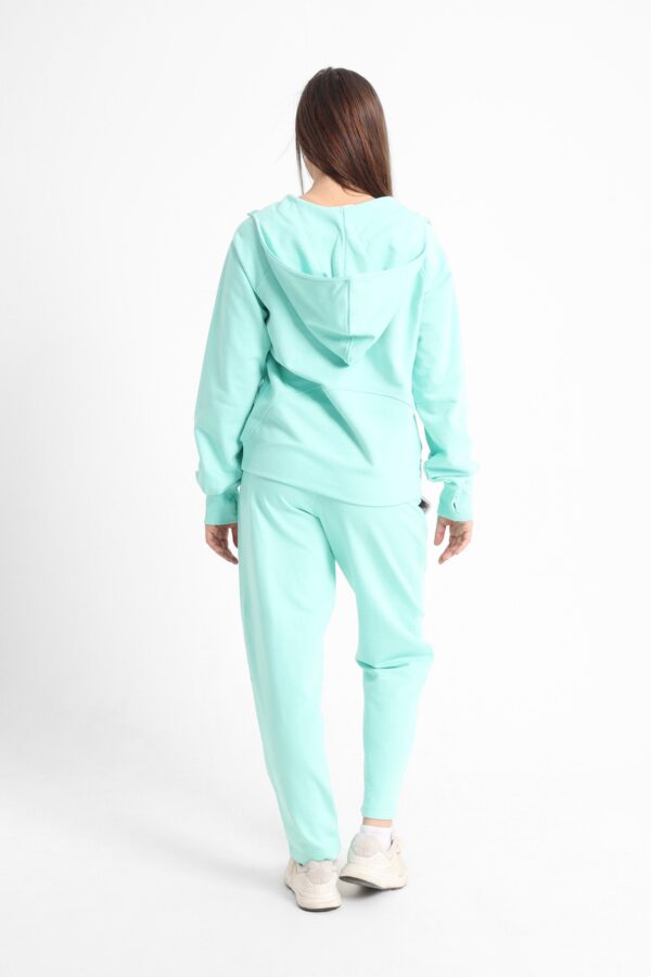 Chill oversized half zipper set in pistache green