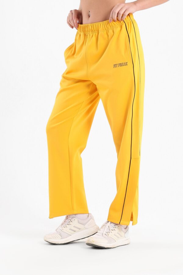 Classic side stripes sweatpants in yellow