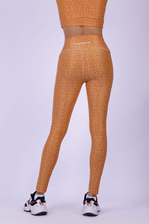 Apricot leopard leggings